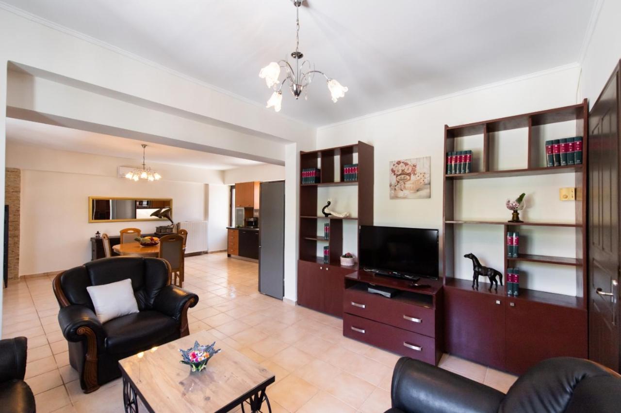 Irinis House Villa Komilion Bagian luar foto